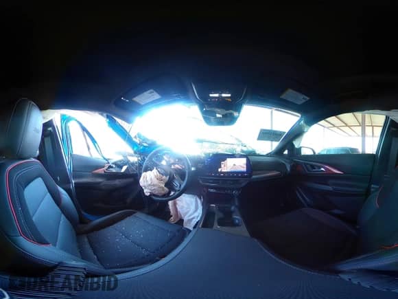 2025 Chevrolet Equinox EV RS с VIN 3GN7DSRP4SS204317, выставлен на аукционе IAAI как лот 43021890 с пробегом 5 827 миль миль и . История ставок и продаж доступна на DreamBid. Изображение 19.