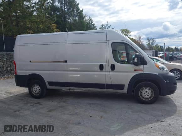 2021 Ram ProMaster Cargo с VIN 3C6LRVDG5ME579224, выставлен на аукционе IAAI как лот 43445652 с пробегом 187 307 миль миль и . История ставок и продаж доступна на DreamBid. Изображение 13.