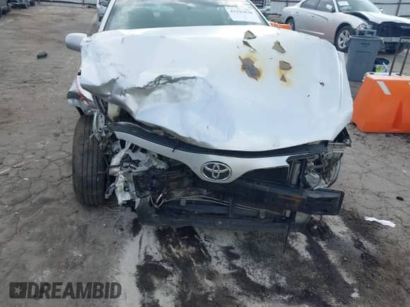 2011 Toyota Camry LE with VIN 4T1BF3EK1BU137085, listed as a IAAI auction lot 43293030 with Not provided miles and . Bid and sale history available at DreamBid. Image 6.