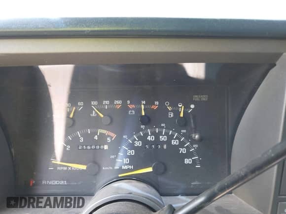 1993 Chevrolet Suburban с VIN 1GNFK16K6PJ387023, выставлен на аукционе IAAI как лот 42402770 с пробегом 215 888 миль миль и . История ставок и продаж доступна на DreamBid. Изображение 7.