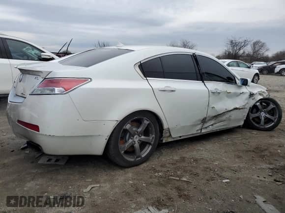 2010 Acura TL Technology с VIN 19UUA9F56AA008994, выставлен на аукционе Copart как лот 87426524 с пробегом 224 393 миль миль и На запчасти • Non repairable. История ставок и продаж доступна на DreamBid. Изображение 3.