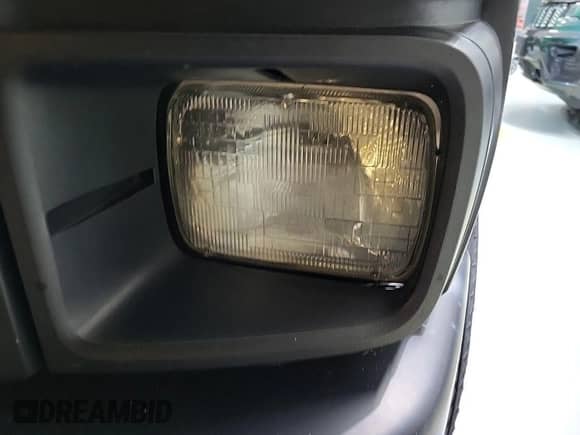2011 Ford Econoline Cargo Commercial with VIN 1FTNE2EL4BDA70943, listed as a IAAI auction lot 43552276 with 141,096 mi miles and . Bid and sale history available at DreamBid. Image 27.