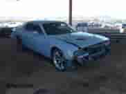 2020 Dodge Challenger SXT z VIN 2C3CDZAG5LH213645, wystawiony jako IAAI lot #42696025 z przebiegiem 88 659 mil mil oraz . Historia ofert i sprzedaży dostępna na DreamBid. Obrazek 1.