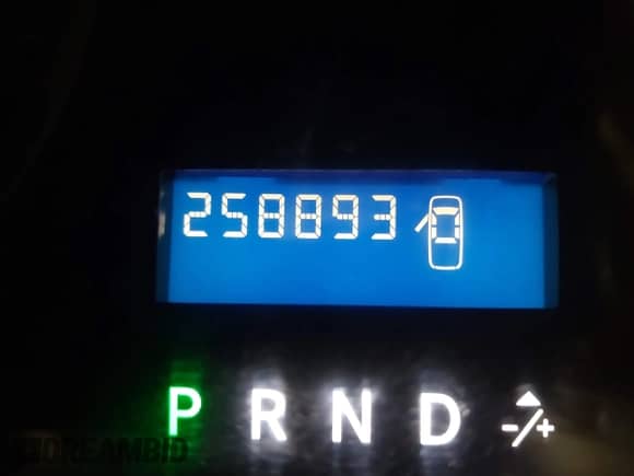 2010 Dodge 1500 SLT z VIN 1D7RV1CT8AS197600, wystawiony jako IAAI lot #41424506 z przebiegiem 258 893 mil mil oraz . Historia ofert i sprzedaży dostępna na DreamBid. Obrazek 15.