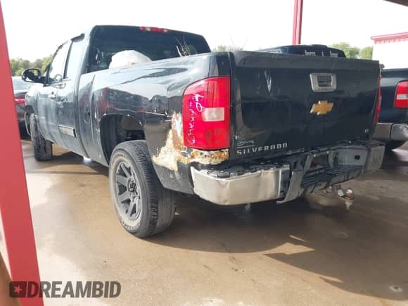 2013 Chevrolet Silverado 1500 LS with VIN 1GCRCREAXDZ412108, listed as a IAAI auction lot 43402410 with 180,302 mi miles and . Bid and sale history available at DreamBid. Image 3.