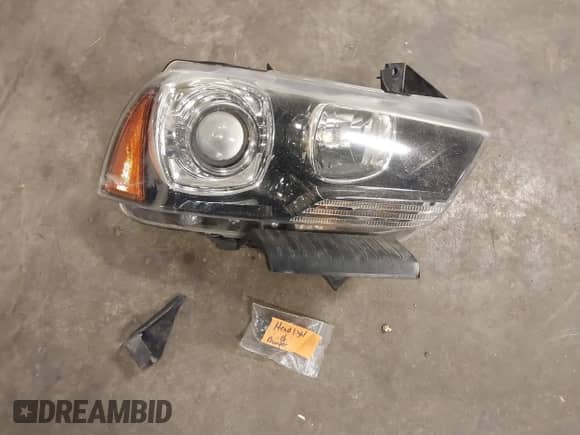 2013 Dodge Charger RT Max with VIN 2C3CDXCT1DH652390, listed as a IAAI auction lot 43246048 with 76,371 mi miles and . Bid and sale history available at DreamBid. Image 12.