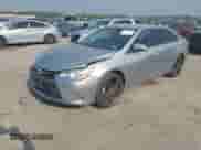 2017 Toyota Camry Hybrid LE z VIN 4T1BD1FK0HU222078, wystawiony jako IAAI lot #43065553 z przebiegiem 141 297 mil mil oraz . Historia ofert i sprzedaży dostępna na DreamBid. Obrazek 2.