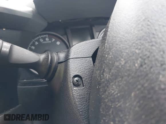 2018 Toyota Tacoma SR5 z VIN 5TFSZ5AN9JX161137, wystawiony jako IAAI lot #42857176 z przebiegiem Nie podano mil oraz . Historia ofert i sprzedaży dostępna na DreamBid. Obrazek 15.