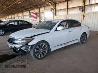 2014 Hyundai Genesis R-Spec with VIN KMHGC4DH9EU260681, listed as a Copart auction lot 82335535 with 121,884 mi miles and Salvage title. Bid and sale history available at DreamBid. Image 1.