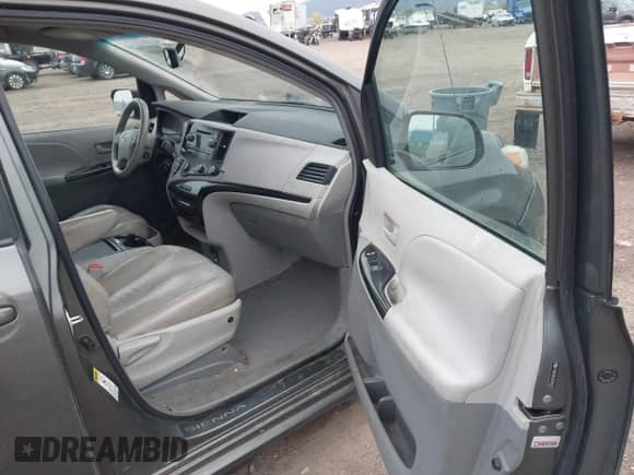 2011 Toyota Sienna LE с VIN 5TDKK3DC5BS099178, выставлен на аукционе IAAI как лот 43440541 с пробегом 189 867 миль миль и . История ставок и продаж доступна на DreamBid. Изображение 5.