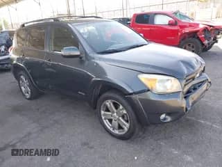 2008 Toyota RAV4 Sport with VIN JTMZK32V786012988, listed as a IAAI auction lot 42533058 with 207,877 mi miles and . Bid and sale history available at DreamBid. Image 1.