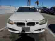 2014 BMW 3 Series 320i с VIN WBA3B1C56EP678977, выставлен на аукционе Copart как лот 69143475 с пробегом 114 312 миль миль и Списание • Salvage title. История ставок и продаж доступна на DreamBid. Изображение 5.