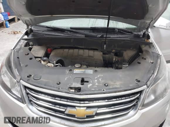 2016 Chevrolet Traverse LT z VIN 1GNKVGKD2GJ279059, wystawiony jako IAAI lot #43316781 z przebiegiem 96 018 mil mil oraz . Historia ofert i sprzedaży dostępna na DreamBid. Obrazek 10.