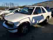 2000 Chevrolet Blazer LS с VIN 1GNCT18W8YK285881, выставлен на аукционе Copart как лот 41364325 с пробегом 277 029 миль миль и Списание • Salvage title. История ставок и продаж доступна на DreamBid. Изображение 1.