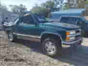 1995 Chevrolet Tahoe z VIN 3GNEK18K1SG111349, wystawiony jako Copart lot #80214594 z przebiegiem Nie podano mil oraz Szkoda całkowita • Salvage title. Historia ofert i sprzedaży dostępna na DreamBid. Obrazek 4.