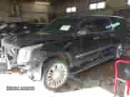 2016 Cadillac Escalade ESV Platinum с VIN 1GYS4KKJ2GR394857, выставлен на аукционе IAAI как лот 41854880 с пробегом 135 520 миль миль и . История ставок и продаж доступна на DreamBid. Изображение 18.