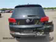 2017 Volkswagen Tiguan S с VIN WVGBV7AX0HK044042, выставлен на аукционе Copart как лот 58409385 с пробегом 127 588 миль миль и Списание • Salvage title. История ставок и продаж доступна на DreamBid. Изображение 6.