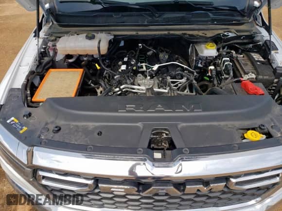 2025 Ram 1500 Big Horn z VIN 1C6RRFFG2SN536384, wystawiony jako Copart lot #62693835 z przebiegiem 10 766 mil mil oraz Szkoda całkowita • Salvage title. Historia ofert i sprzedaży dostępna na DreamBid. Obrazek 11.