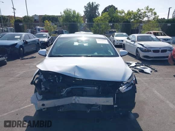 2019 Hyundai Ioniq Limited with VIN KMHC05LH4KU052380, listed as a IAAI auction lot 42564966 with 60,398 mi miles and . Bid and sale history available at DreamBid. Image 13.
