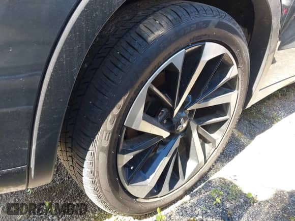 2024 Mitsubishi Outlander SEL with VIN JA4J3WA86RZ069717, listed as a IAAI auction lot 42486629 with 11,651 mi miles and . Bid and sale history available at DreamBid. Image 14.