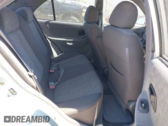 2005 Hyundai Accent GLS с VIN KMHCG45C55U614718, выставлен на аукционе IAAI как лот 41787587 с пробегом 135 448 миль миль и . История ставок и продаж доступна на DreamBid. Изображение 8.