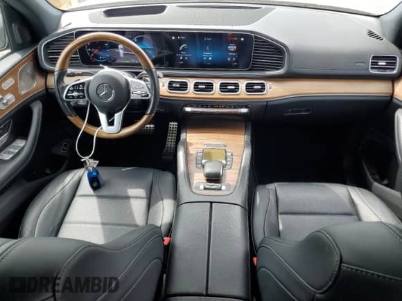 2022 Mercedes-Benz GLS 450 with VIN 4JGFF5KE1NA614177, listed as a Copart auction lot 70478995 with 27,822 mi miles and Salvage title. Bid and sale history available at DreamBid. Image 8.