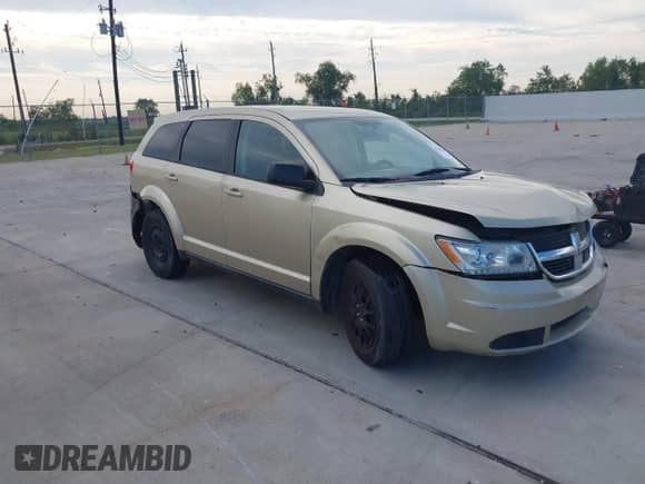 2010 Dodge Journey SE с VIN 3D4PG4FB2AT266198, выставлен на аукционе IAAI как лот 43344950 с пробегом 256 373 миль миль и . История ставок и продаж доступна на DreamBid. Изображение 1.