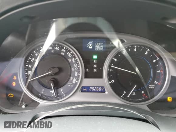 2010 Lexus IS 250 с VIN JTHCF5C27A5040715, выставлен на аукционе Copart как лот 65262185 с пробегом 202 604 миль миль и Списание • Salvage title. История ставок и продаж доступна на DreamBid. Изображение 9.