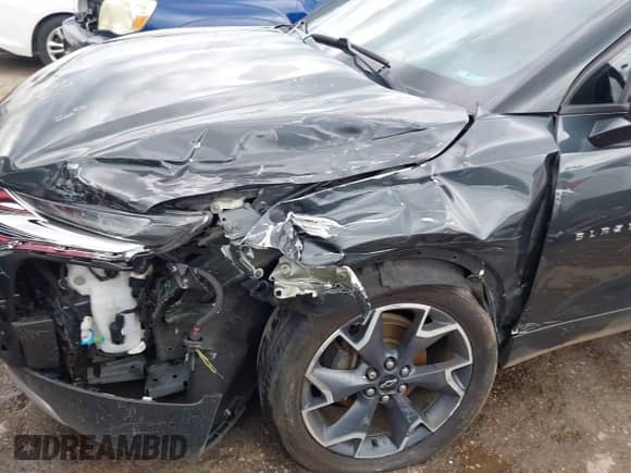 2020 Chevrolet Blazer LT with VIN 3GNKBDRSXLS558568, listed as a IAAI auction lot 42616955 with 134,945 mi miles and . Bid and sale history available at DreamBid. Image 6.