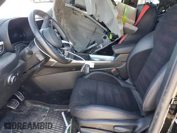 2023 Dodge Hornet GT z VIN ZACNDFAN3P3A04157, wystawiony jako Copart lot #81623184 z przebiegiem 32 230 mil mil oraz Szkoda całkowita • Salvage title. Historia ofert i sprzedaży dostępna na DreamBid. Obrazek 7.