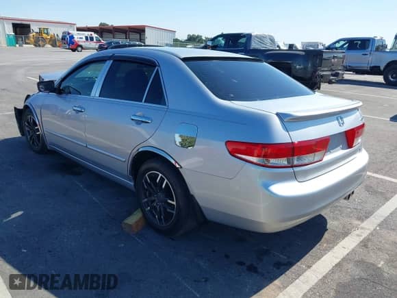 2004 Honda Accord EX with VIN JHMCM56794C018812, listed as a IAAI auction lot 42687852 with 150,776 mi miles and . Bid and sale history available at DreamBid. Image 3.