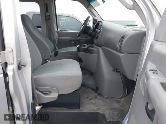 2006 Ford Econoline Cargo with VIN 1FTNS24W66DB32773, listed as a IAAI auction lot 41105626 with 219,787 mi miles and . Bid and sale history available at DreamBid. Image 5.