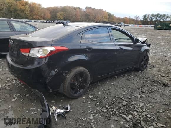2013 Hyundai Elantra GLS z VIN KMHDH4AE7DU755152, wystawiony jako Copart lot #87282285 z przebiegiem Nie podano mil oraz Szkoda całkowita • Salvage title. Historia ofert i sprzedaży dostępna na DreamBid. Obrazek 3.