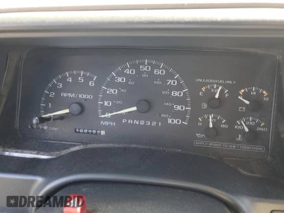 1997 Chevrolet Silverado 1500 with VIN 1GCEC14R6VZ252916, listed as a Copart auction lot 51365375 with 198,152 mi miles and Salvage title. Bid and sale history available at DreamBid. Image 9.