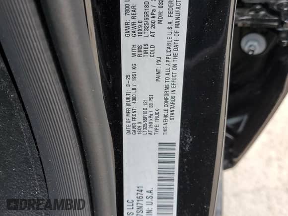 2025 Ram 1500 RHO z VIN 1C6SRFUP7SN716741, wystawiony jako Copart lot #60395825 z przebiegiem Nie podano mil oraz Szkoda całkowita • Salvage title. Historia ofert i sprzedaży dostępna na DreamBid. Obrazek 13.