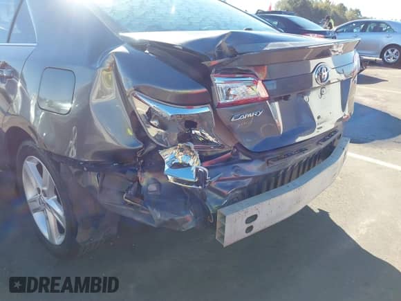 2013 Toyota Camry SE с VIN 4T1BF1FK9DU718761, выставлен на аукционе IAAI как лот 43457397 с пробегом 159 696 миль миль и . История ставок и продаж доступна на DreamBid. Изображение 6.