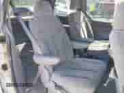 1999 Dodge Caravan SE z VIN 1B4GP45G2XB554868, wystawiony jako IAAI lot #41882038 z przebiegiem 130 743 mil mil oraz . Historia ofert i sprzedaży dostępna na DreamBid. Obrazek 8.