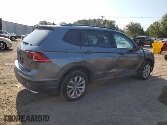 2020 Volkswagen Tiguan S с VIN 3VV0B7AX2LM130878, выставлен на аукционе Copart как лот 70372215 с пробегом 142 162 миль миль и Списание • Salvage title. История ставок и продаж доступна на DreamBid. Изображение 3.