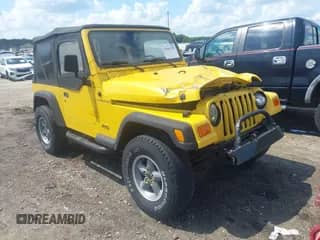 2000 Jeep Wrangler SE with VIN 1J4FA29PXYP761165, listed as a IAAI auction lot 42846299 with 182,415 mi miles and . Bid and sale history available at DreamBid. Image 1.