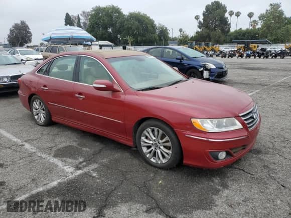 2011 Hyundai Azera Limited z VIN KMHFC4DF4BA544324, wystawiony jako Copart lot #59926315 z przebiegiem 143 692 mil mil oraz Czysty tytuł • Clean title. Historia ofert i sprzedaży dostępna na DreamBid. Obrazek 4.