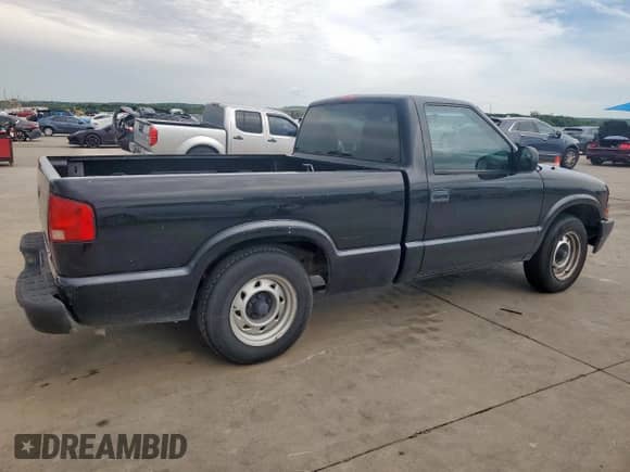 2003 Chevrolet S-10 LS с VIN 1GCCS14H938265325, выставлен на аукционе Copart как лот 59508025 с пробегом 140 002 миль миль и Списание • Salvage title. История ставок и продаж доступна на DreamBid. Изображение 3.