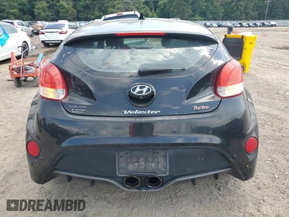 2014 Hyundai Veloster Turbo R-Spec с VIN KMHTC6AE9EU184433, выставлен на аукционе Copart как лот 67077445 с пробегом Не указан миль и Чистый • Clean title. История ставок и продаж доступна на DreamBid. Изображение 6.