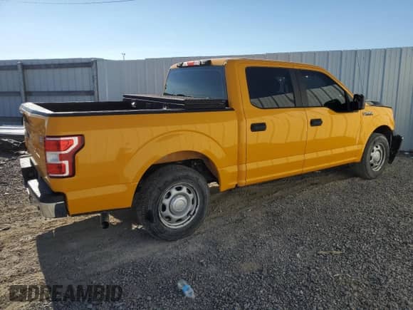 2018 Ford F-150 XL с VIN 1FTEW1C5XJKE40492, выставлен на аукционе Copart как лот 86716915 с пробегом 80 201 миль миль и Списание • Salvage title. История ставок и продаж доступна на DreamBid. Изображение 3.