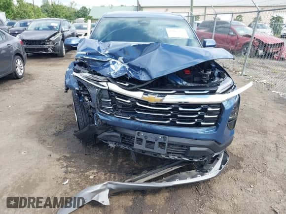2025 Chevrolet Equinox AWD LT с VIN 3GNAXPEG6SL191306, выставлен на аукционе IAAI как лот 43015465 с пробегом 11 218 миль миль и . История ставок и продаж доступна на DreamBid. Изображение 6.
