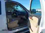 2007 Chevrolet Tahoe LTZ z VIN 1GNFK13077R293236, wystawiony jako IAAI lot #43442660 z przebiegiem 328 271 mil mil oraz . Historia ofert i sprzedaży dostępna na DreamBid. Obrazek 5.