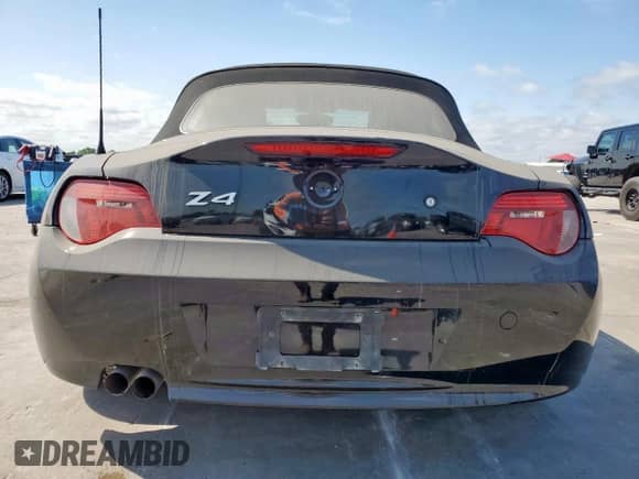 2008 BMW Z4 3.0i с VIN 4USBU33558LW75661, выставлен на аукционе Copart как лот 55009155 с пробегом 163 292 миль миль и Чистый • Clean title. История ставок и продаж доступна на DreamBid. Изображение 6.