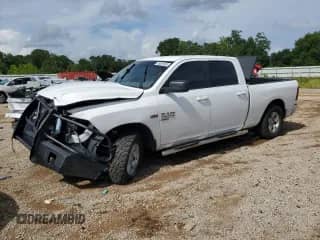 2019 Ram 1500 SLT z VIN 1C6RR6TT1KS649357, wystawiony jako Copart lot #65061605 z przebiegiem 129 133 mil mil oraz Szkoda całkowita • Salvage title. Historia ofert i sprzedaży dostępna na DreamBid. Obrazek 1.