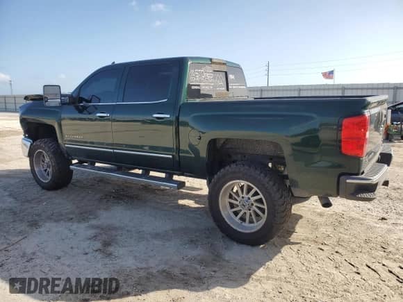 2015 Chevrolet Silverado 1500 LTZ z VIN 3GCUKSEC1FG173590, wystawiony jako Copart lot #79028274 z przebiegiem 197 431 mil mil oraz Szkoda całkowita • Salvage title. Historia ofert i sprzedaży dostępna na DreamBid. Obrazek 2.