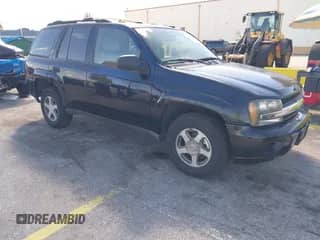 2006 Chevrolet TrailBlazer LS с VIN 1GNDT13S862127594, выставлен на аукционе IAAI как лот 43459870 с пробегом 399 888 миль миль и . История ставок и продаж доступна на DreamBid. Изображение 1.