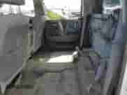 2015 Chevrolet Silverado 2500HD Work Truck z VIN 1GC1KUEGXFF564076, wystawiony jako Copart lot #63318565 z przebiegiem 117 533 mil mil oraz Szkoda całkowita • Salvage title. Historia ofert i sprzedaży dostępna na DreamBid. Obrazek 10.